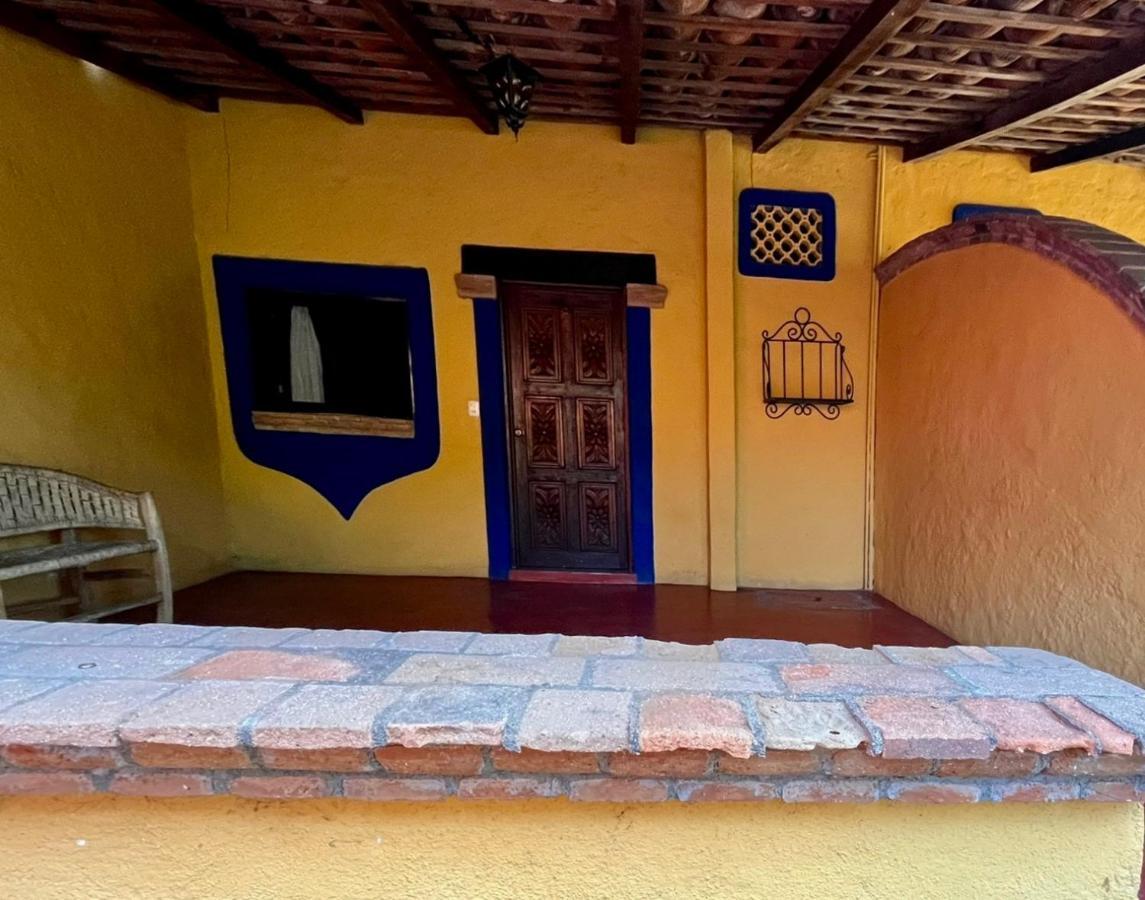 פוארטו אסקונדידו Hotel Rancho Escondito מראה חיצוני תמונה